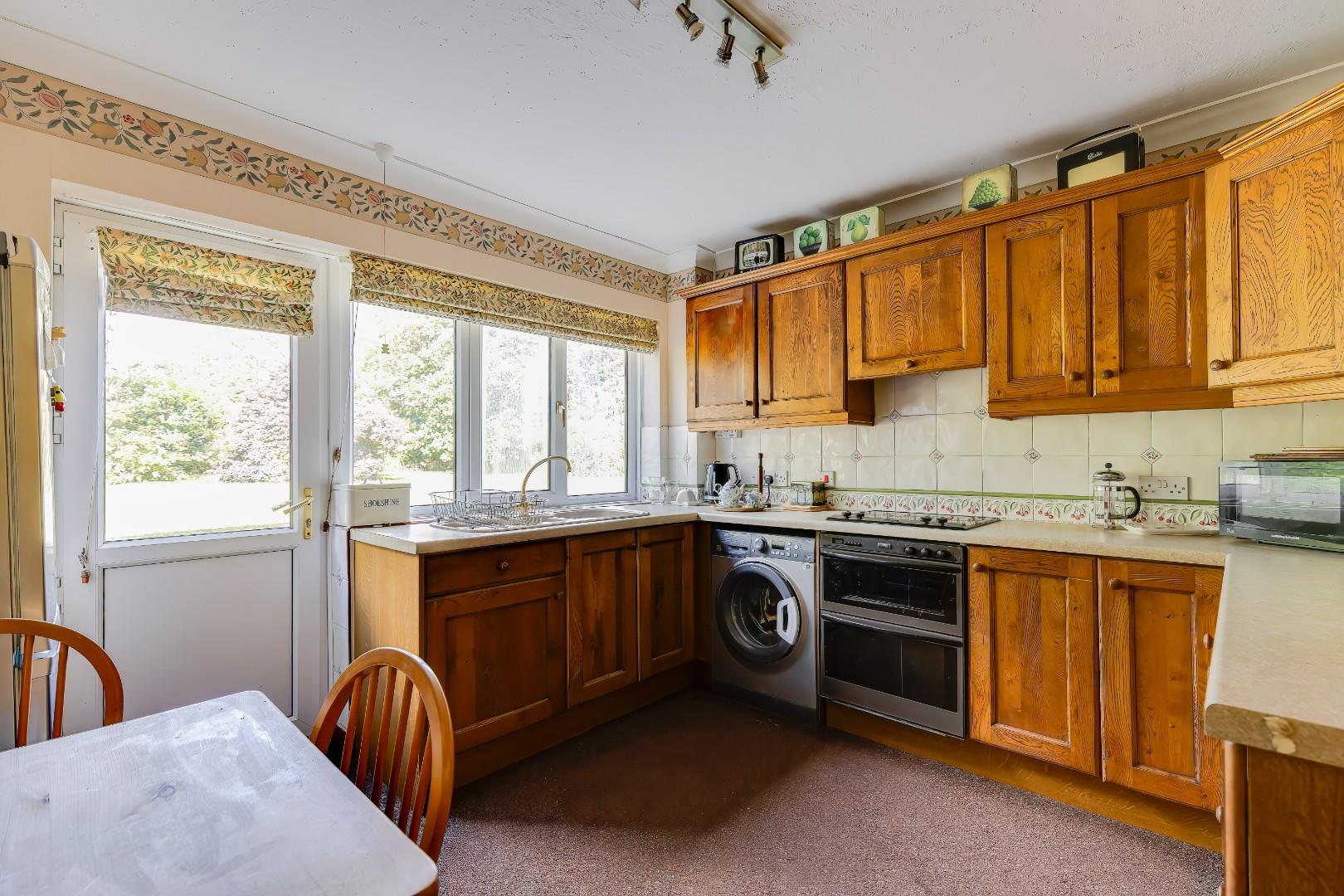 Hen Ffald, Trerhyngyll, Cowbridge, Vale of Glamorgan, CF71 7TN